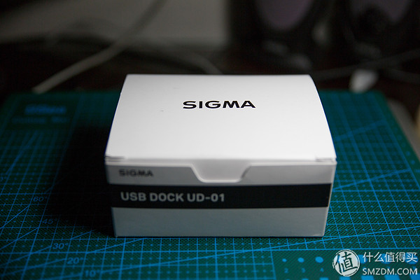 副厂镜头的希望--SIGMA 适马 USB调焦器底座
